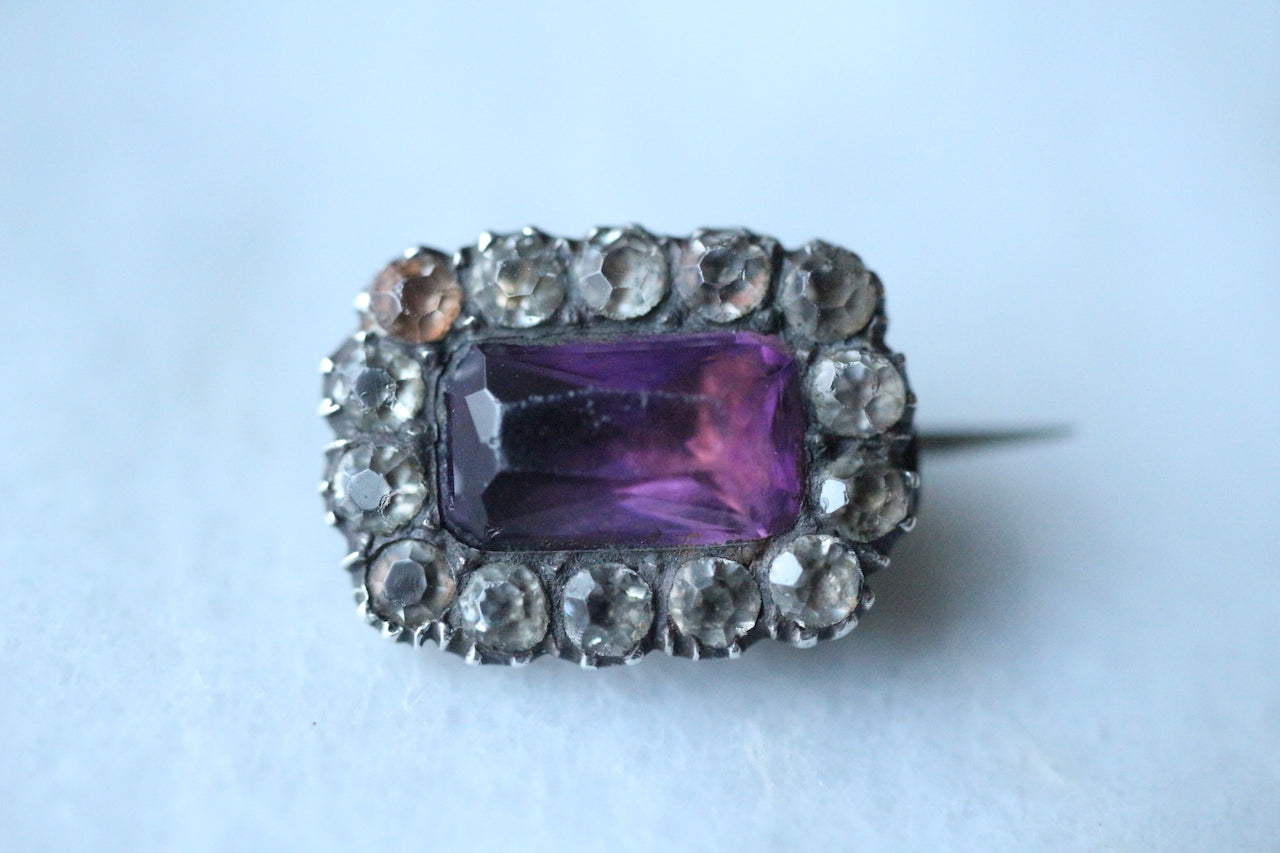 Antique Early Victorian 9ct Gold Amethyst Diamond Paste Brooch