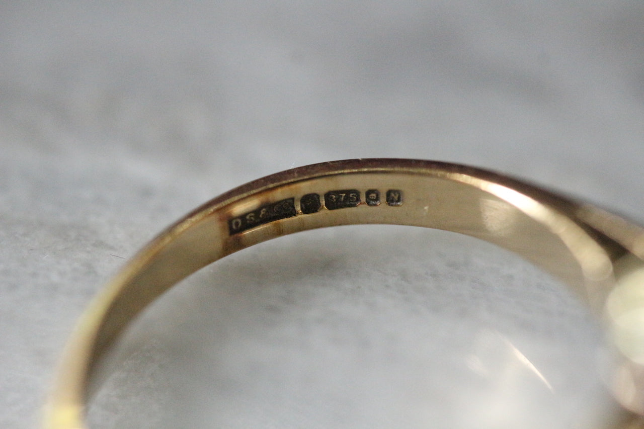 Vintage '1980 9ct Gold Sapphire & Diamond 'Halo' Ring