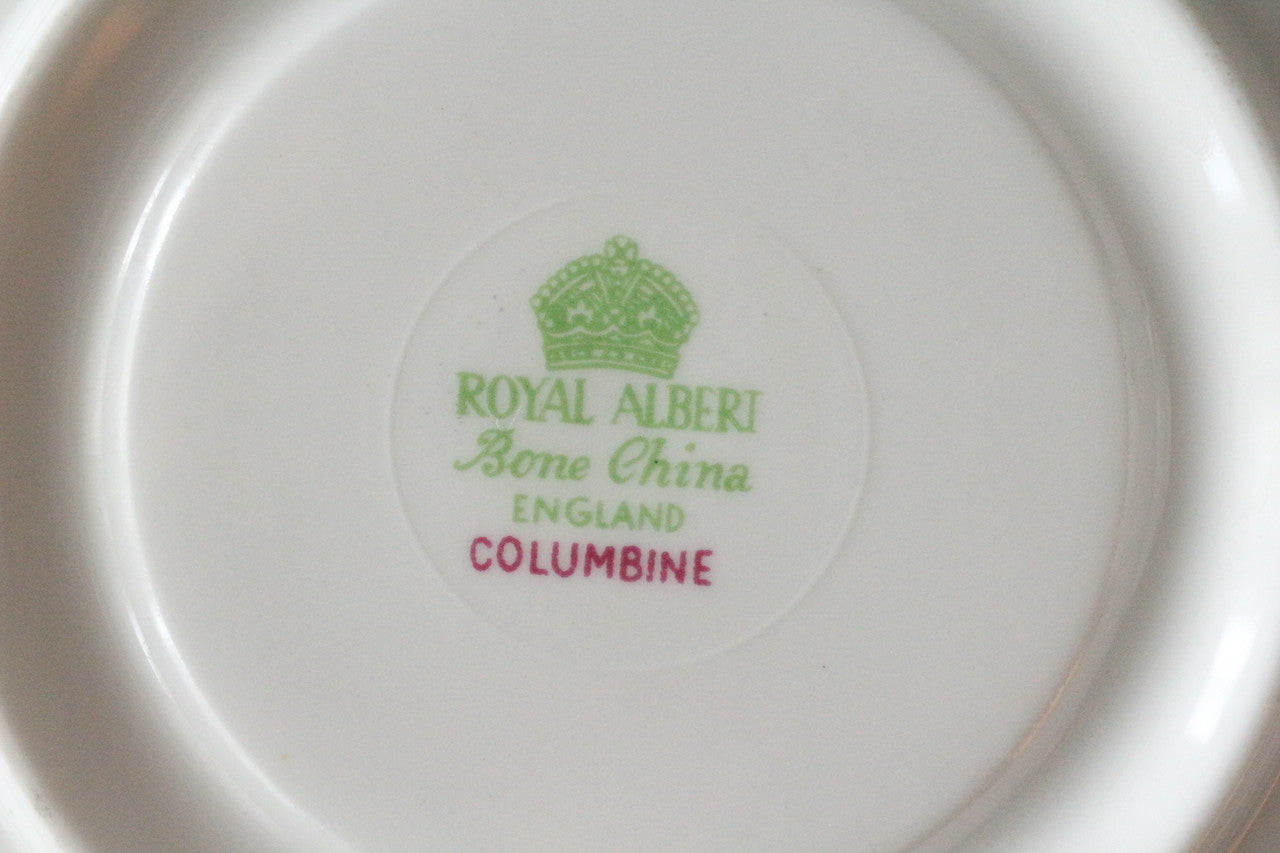 アンティーク・1900s・Royal Albert・コロンバイン・フローラルピンク・パープル・ティーカップ＆ソーサー