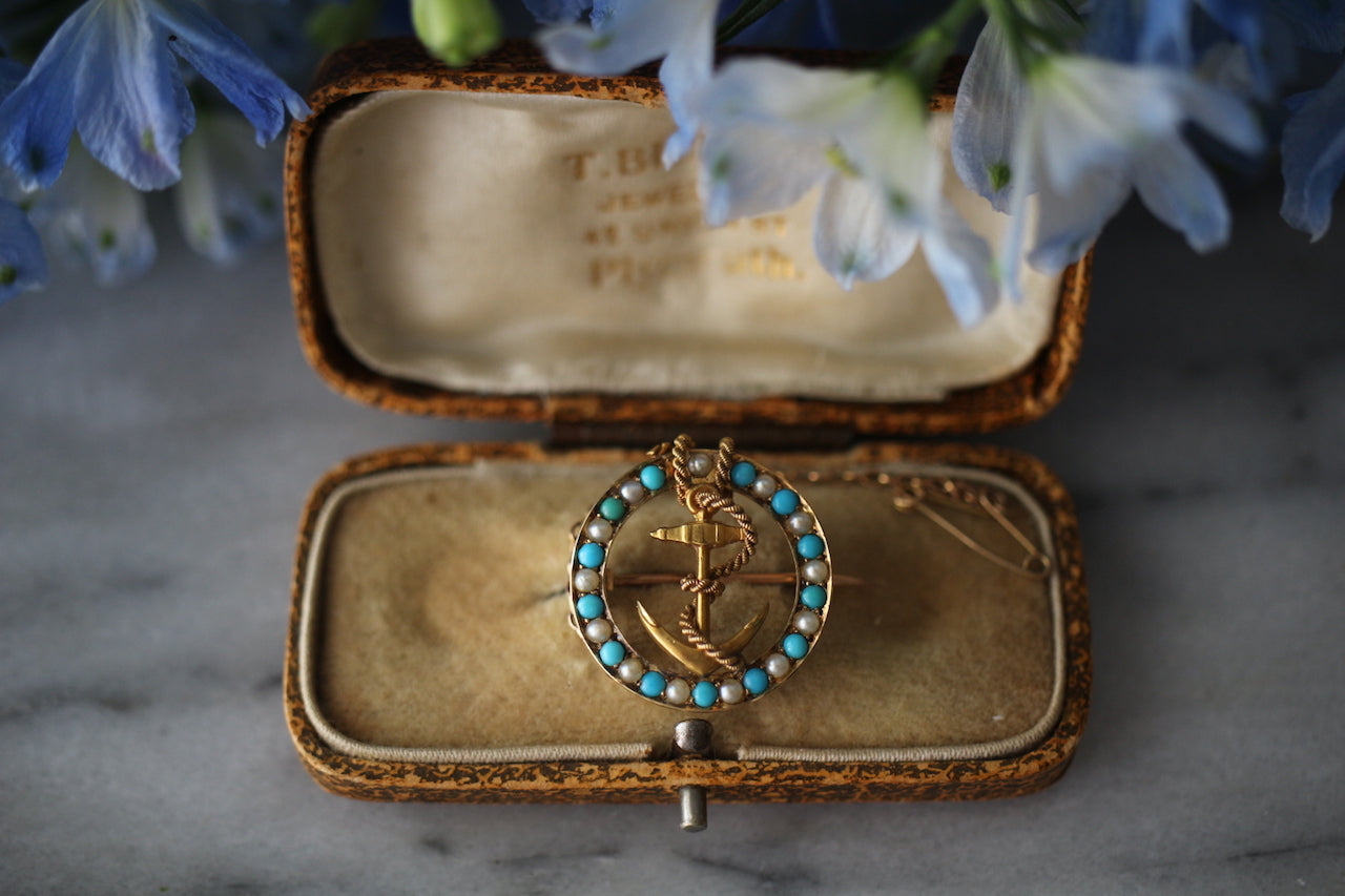 1890 年代古董 15 克拉黃金維多利亞種子珍珠和綠松石航海別針胸針，原裝禮盒