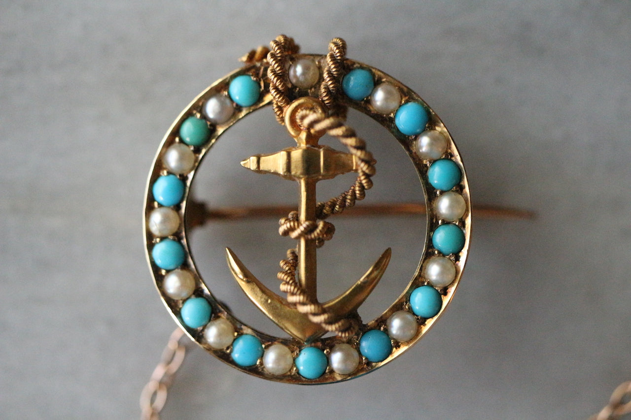 1890 年代古董 15 克拉黃金維多利亞種子珍珠和綠松石航海別針胸針，原裝禮盒