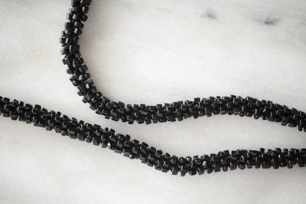 Antique Small Black Beads Jumper Necklace
